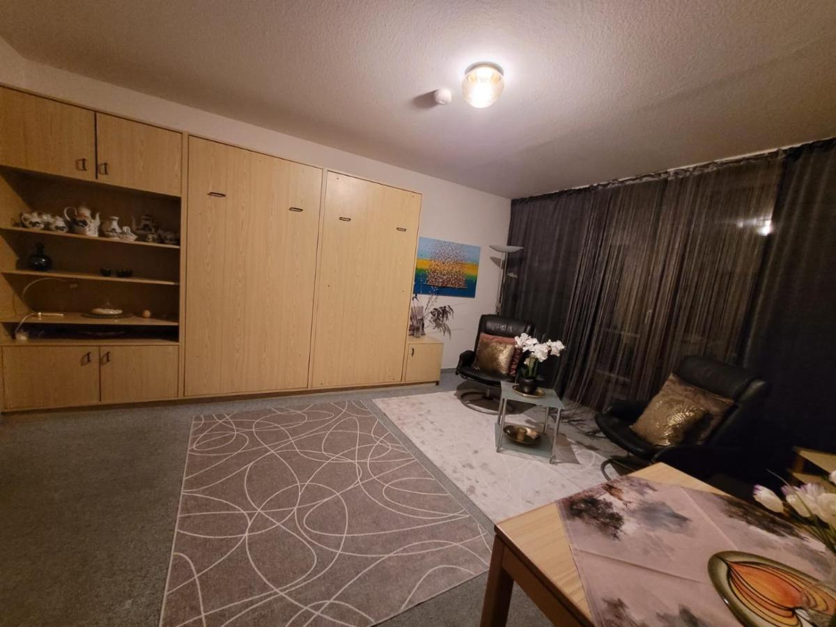 Appartement An Der Weinstrasse Bad Bergzabern Exteriör bild
