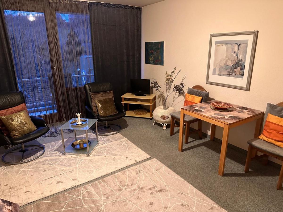 Appartement An Der Weinstrasse Bad Bergzabern Exteriör bild